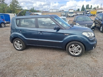 Used Kia Soul 2010 for sale - 79571228: Photo