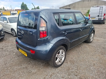 Used Kia Soul 2010 for sale - 79571228: Photo