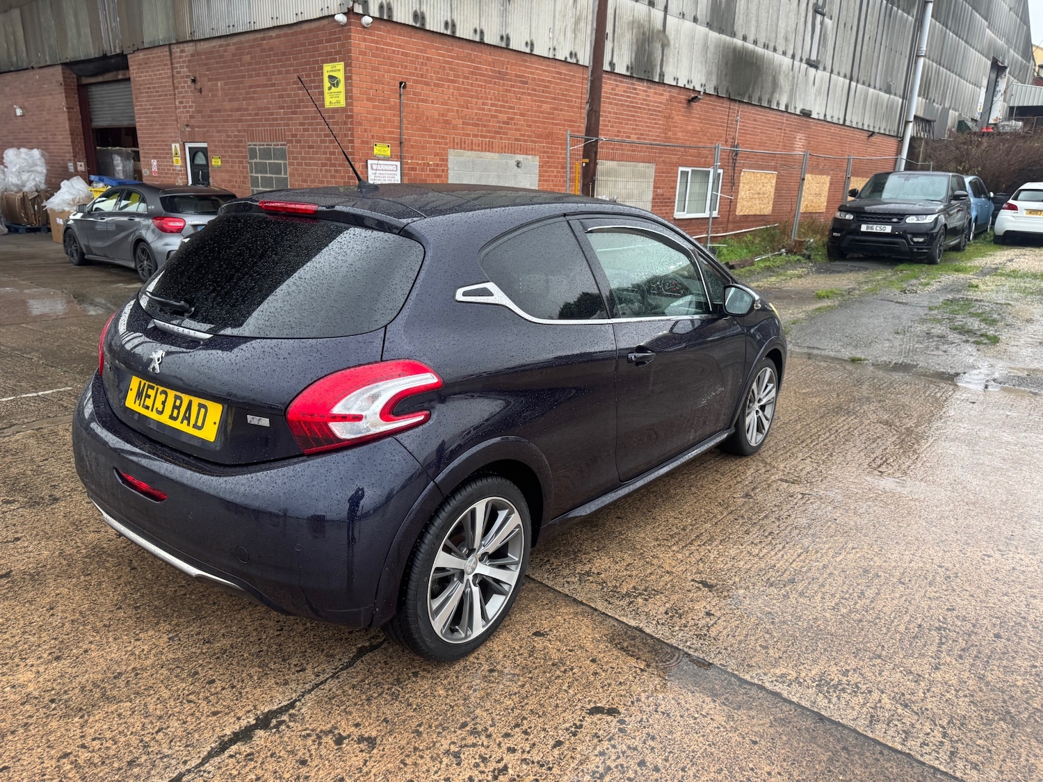 Used Peugeot 208 2014 for sale - 76945630: Photo 7