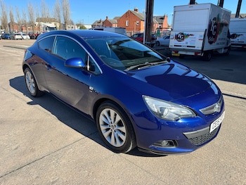 2015 (15) - 2.0 CDTi 16V SRi 3dr