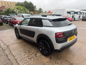 Used Citroen C4 Cactus 2017 for sale - 78826103: Photo