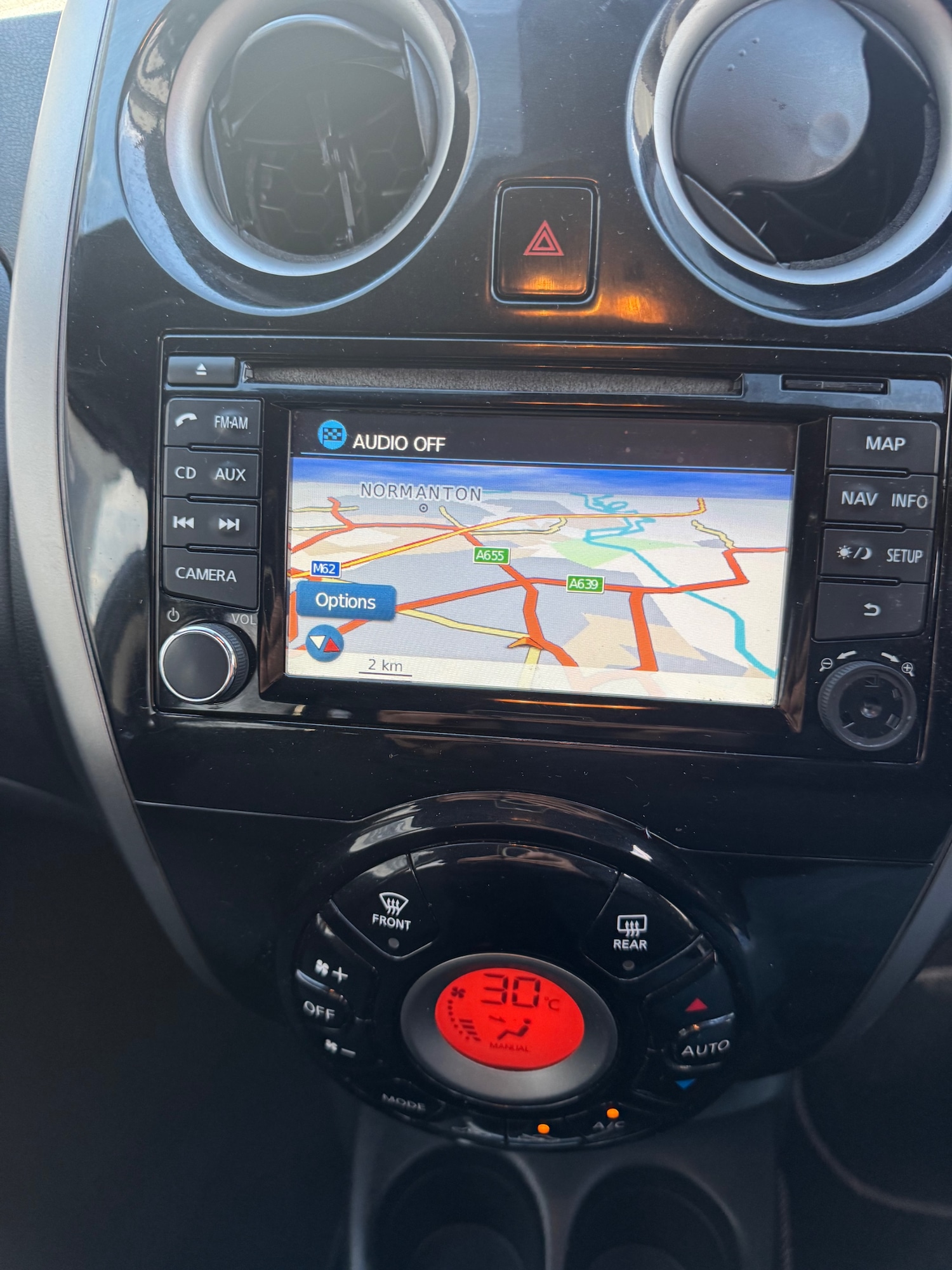 Used Nissan Note 2013 for sale - 76832879: Photo 15