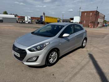 2013 (13) - 1.6 CRDi Blue Drive Active 5dr