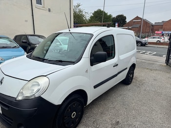 Used Renault Kangoo 2010 for sale - 75556618: Photo