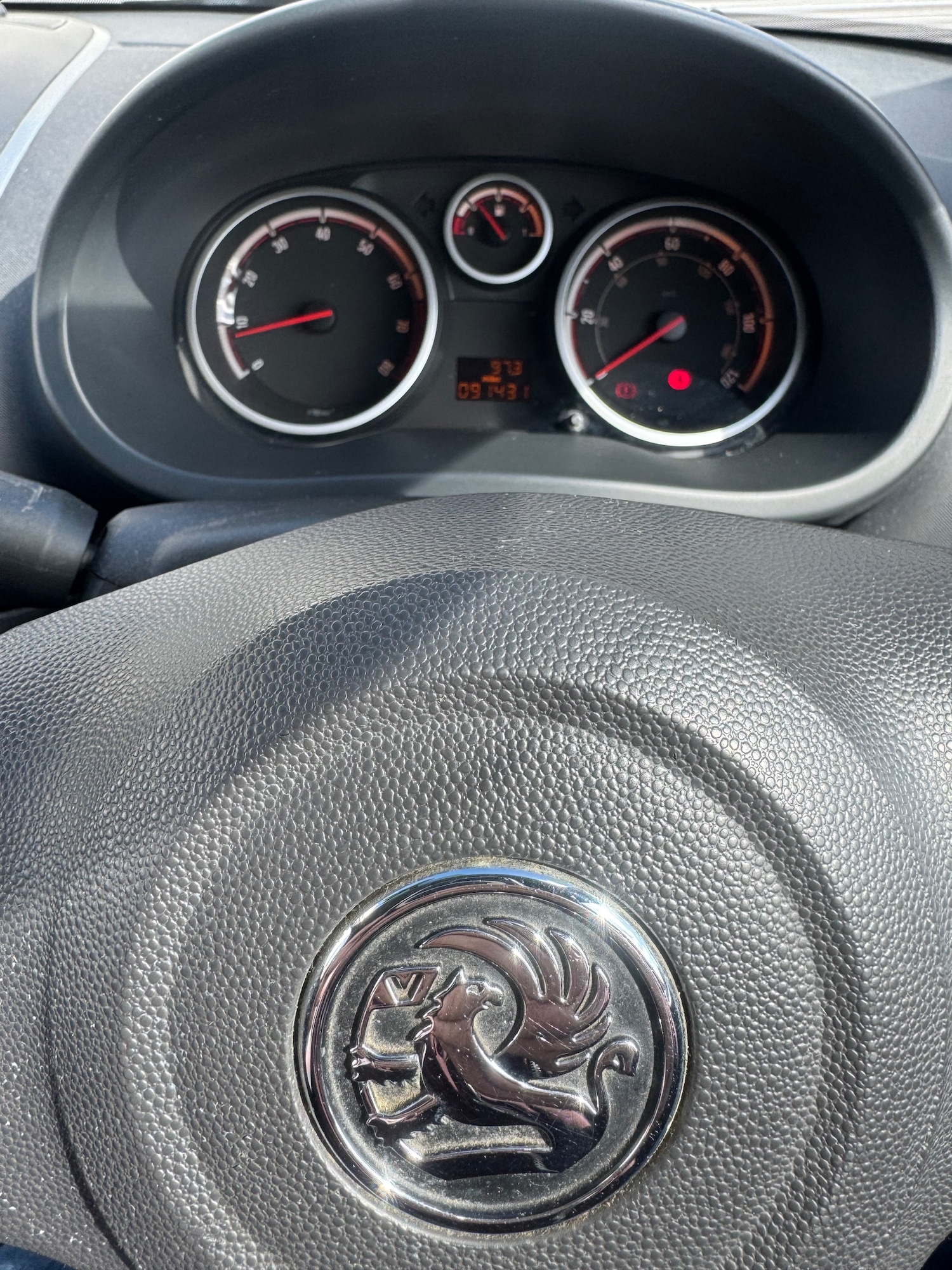 Used Vauxhall Corsa 2009 for sale - 78060584: Photo 13