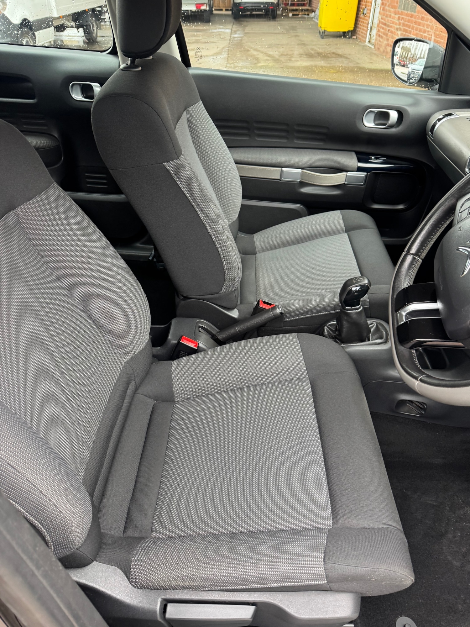 Used Citroen C4 Cactus 2016 for sale - 77490242: Photo 10