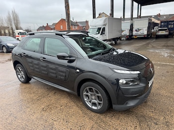 Used Citroen C4 Cactus 2016 for sale - 77490242: Photo