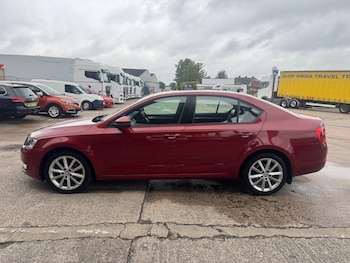Used Skoda Octavia 2014 for sale - 78825902: Photo