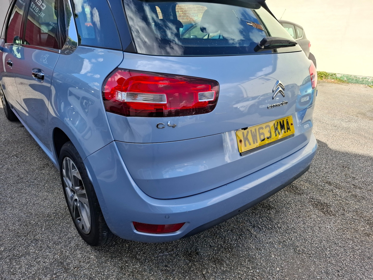 Vehicle 9