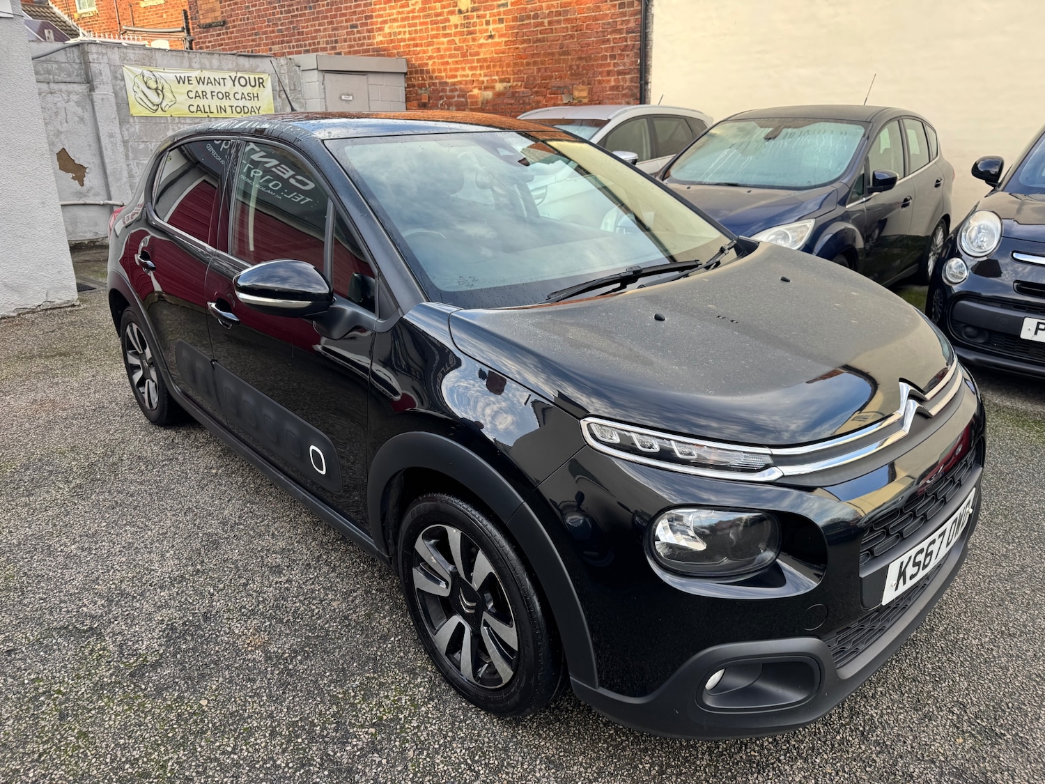 Used Citroen C3 2017 for sale - 76858933: Photo 2