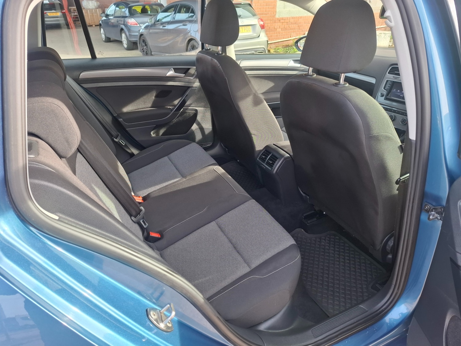 Used Volkswagen Golf 2014 for sale - 77591499: Photo 10