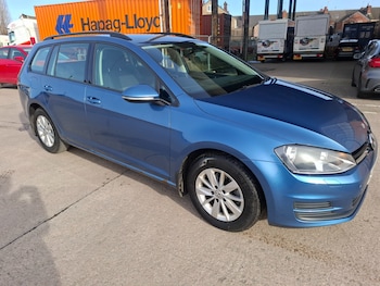 Used Volkswagen Golf 2014 for sale - 77591499: Photo