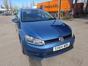 Used Volkswagen Golf 2014 for sale - 77591499: Photo