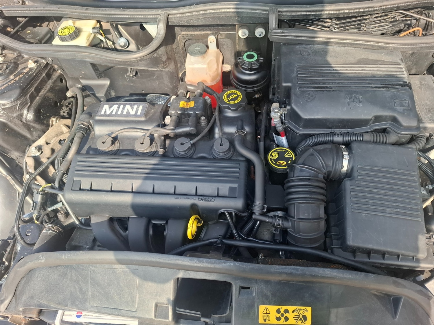 Used MINI Convertible 2005 for sale - 77946673: Photo 13