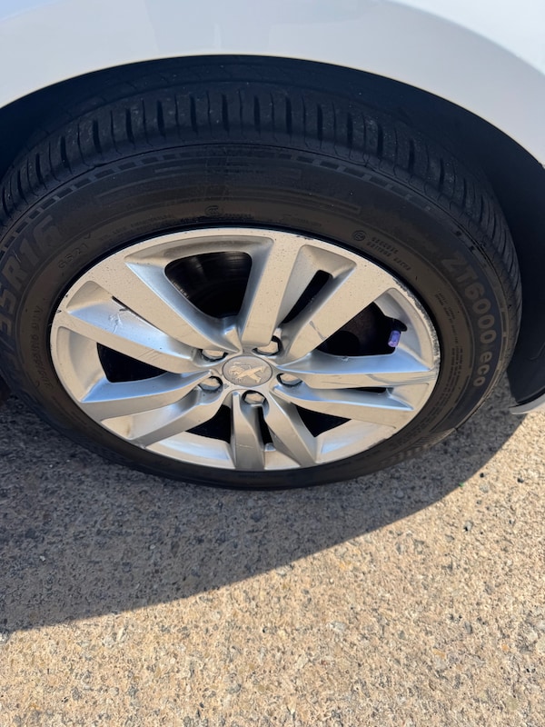 Used Peugeot 308 2014 for sale - 75689718: Photo 15