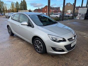 Used Vauxhall Astra 2013 for sale - 76531824: Photo