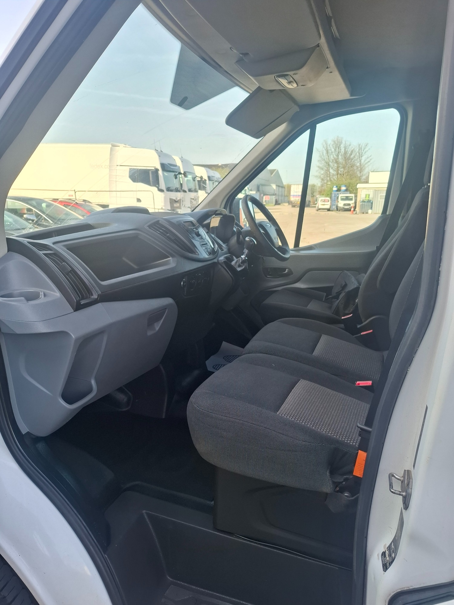 Used Ford Transit 2015 for sale - 78178066: Photo 9
