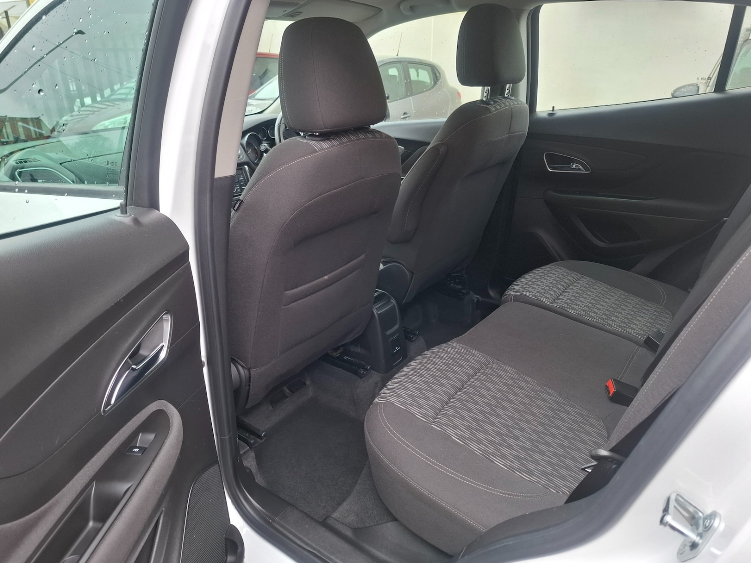 Used Vauxhall Mokka 2015 for sale - 77775956: Photo 8