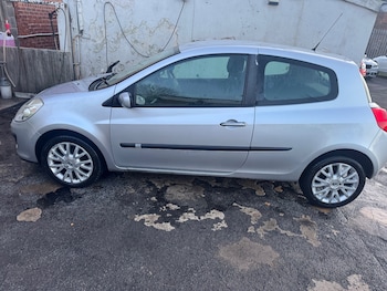 Used Renault Clio 2008 for sale - 77189512: Photo