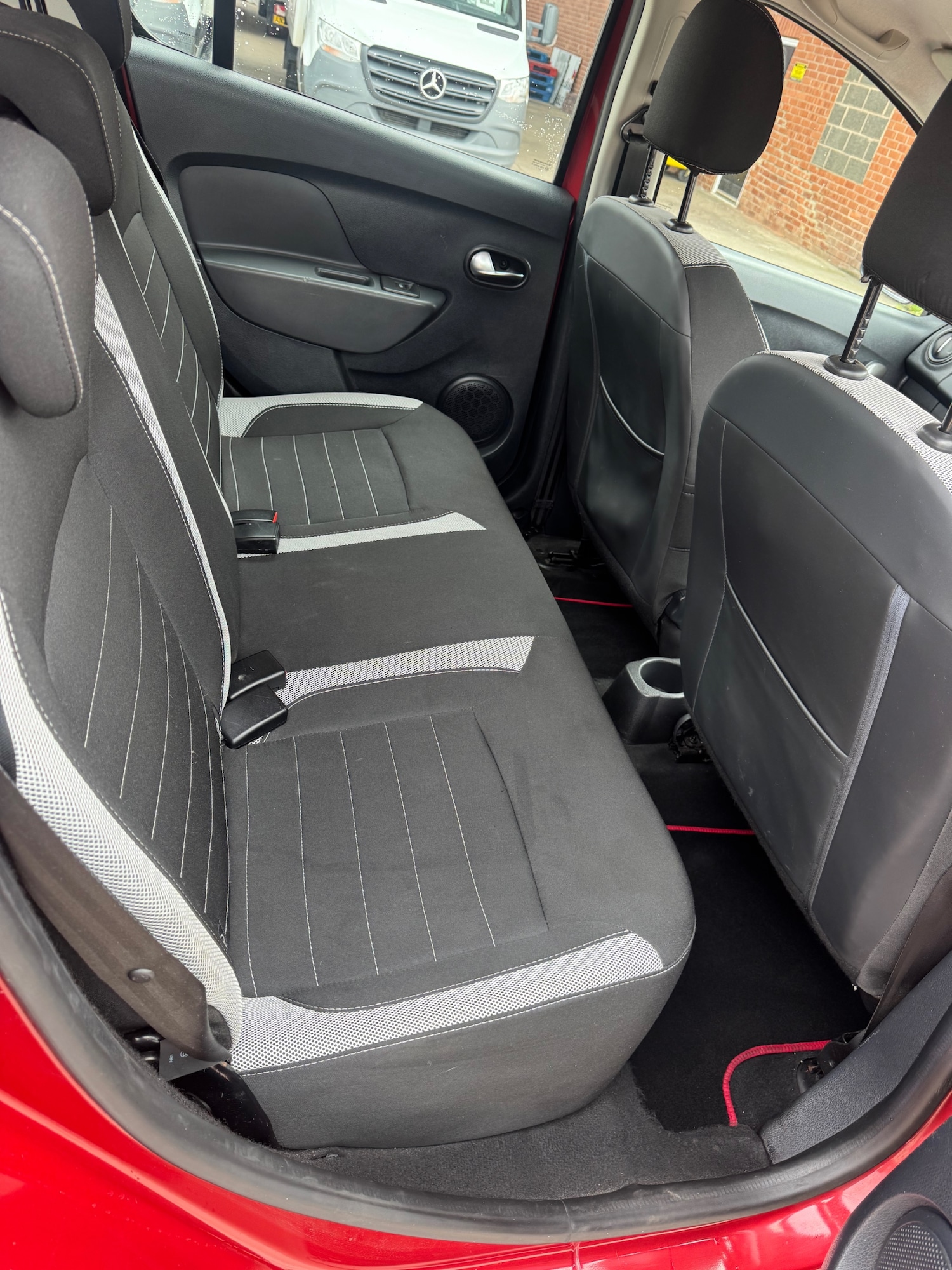 Used Dacia Sandero Stepway 2017 for sale - 78132168: Photo 10