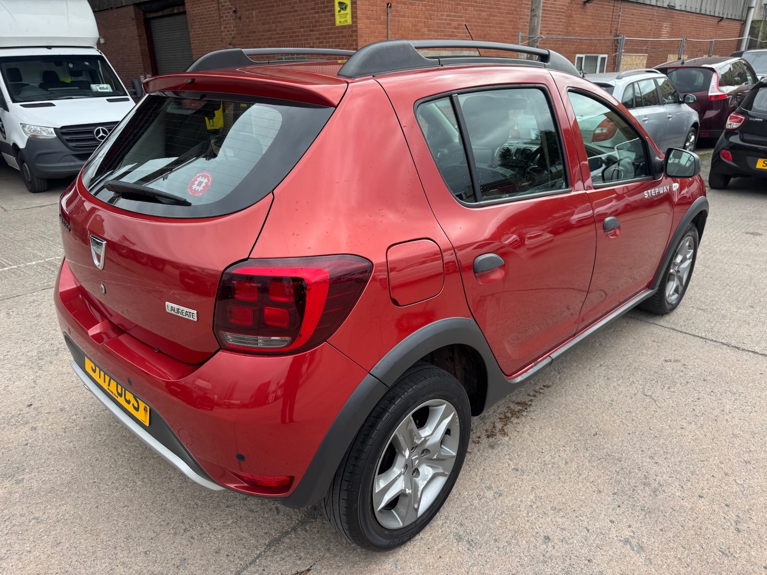 Used Dacia Sandero Stepway 2017 for sale - 78132168: Photo 7