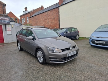 Used Volkswagen Golf 2015 for sale - 75773169: Photo