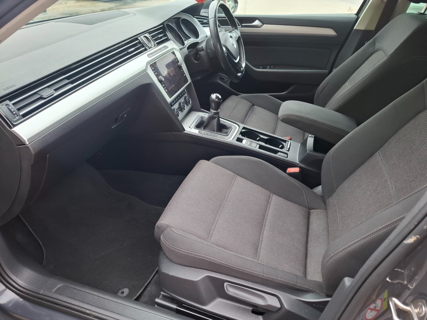 Used Volkswagen Passat 2019 for sale - 77404230: Photo 12