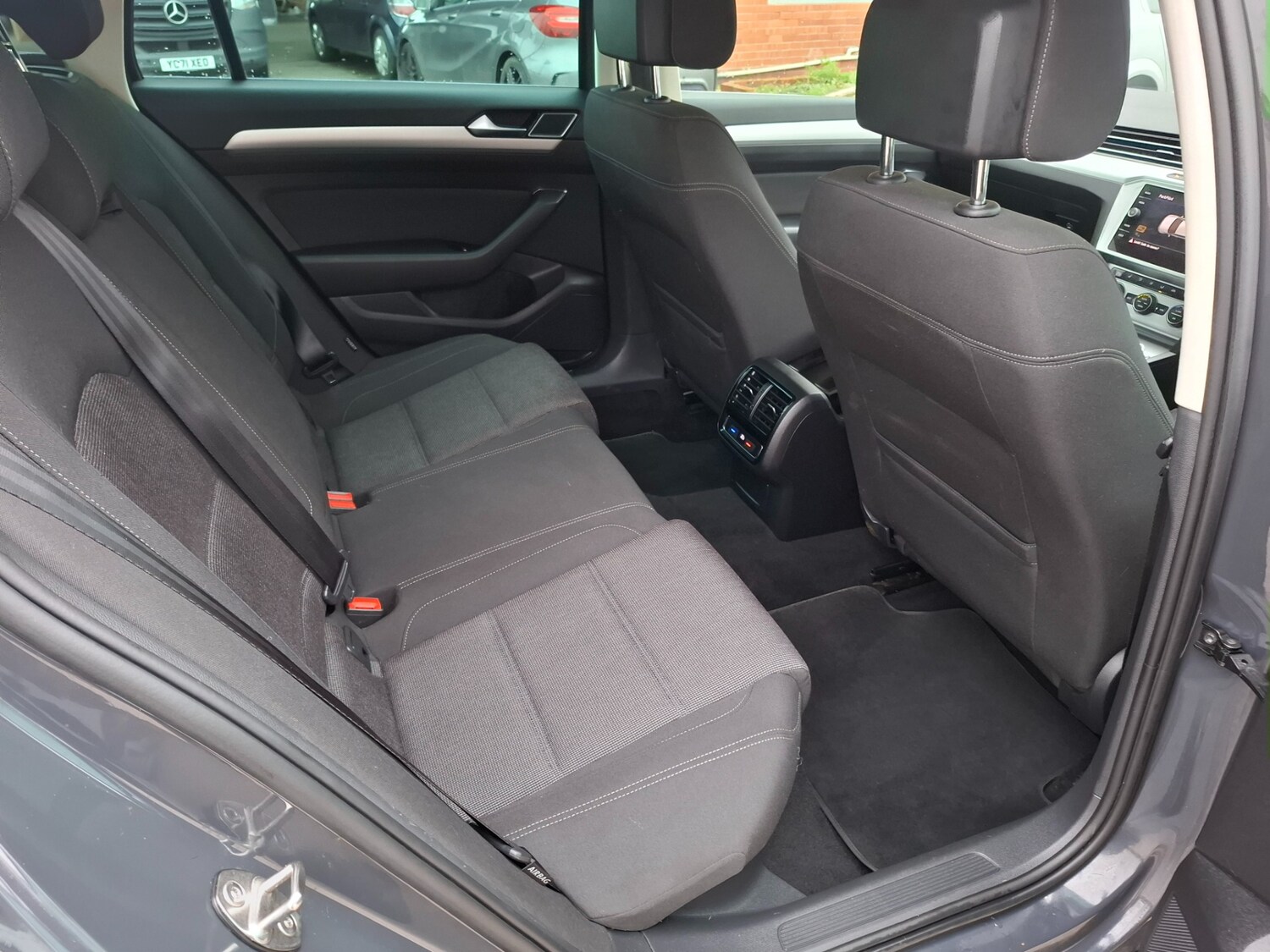 Used Volkswagen Passat 2019 for sale - 77404230: Photo 17