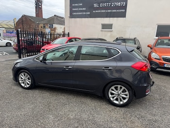 Used Kia Ceed 2017 for sale - 79572629: Photo