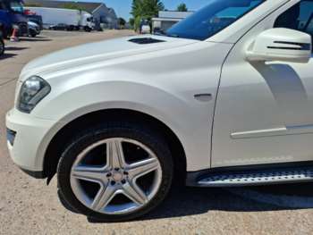 Used Mercedes-Benz M-Class 2011 for sale - 75215622: Photo