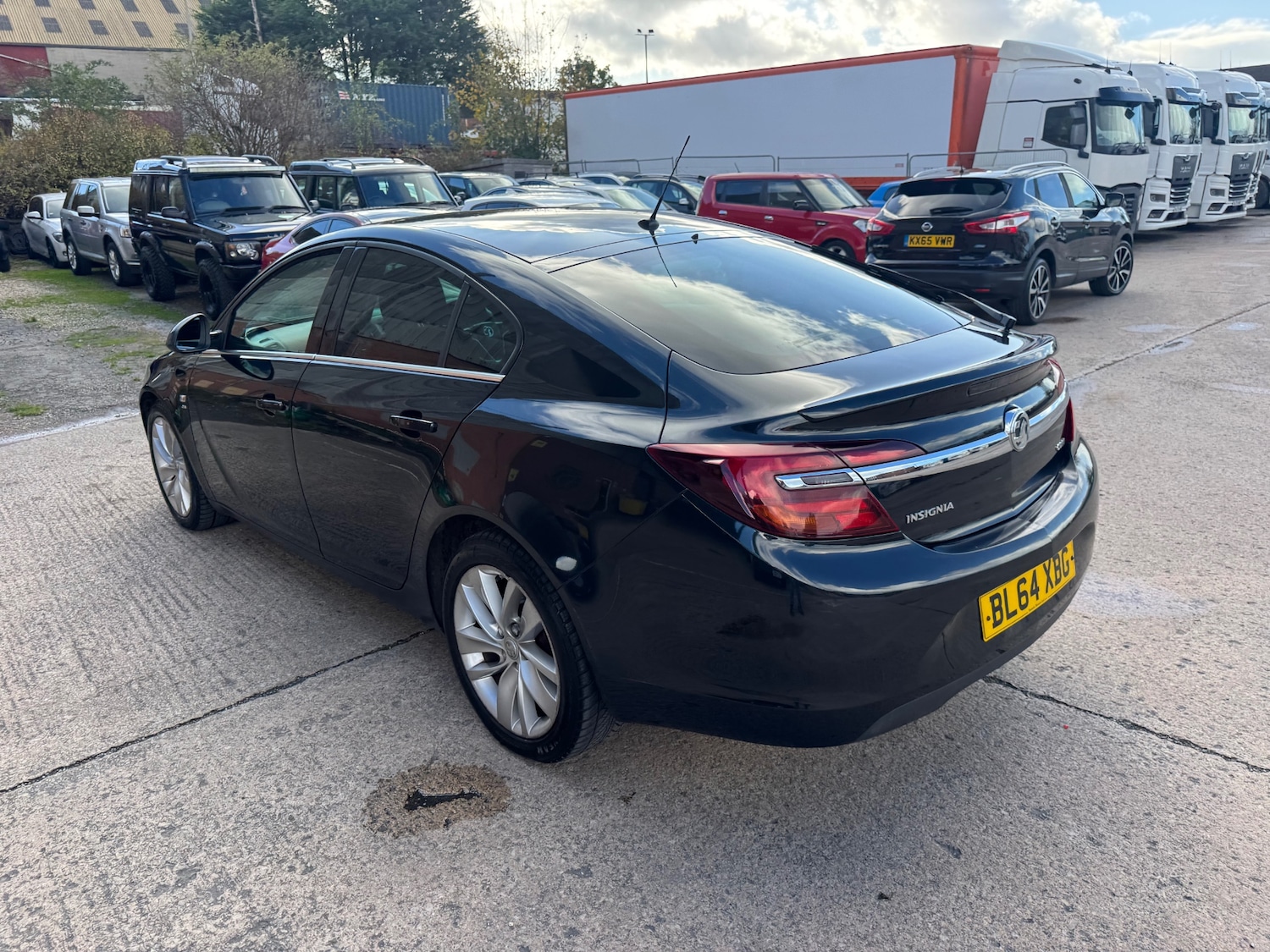 Used Vauxhall Insignia 2015 for sale - 76437328: Photo 5