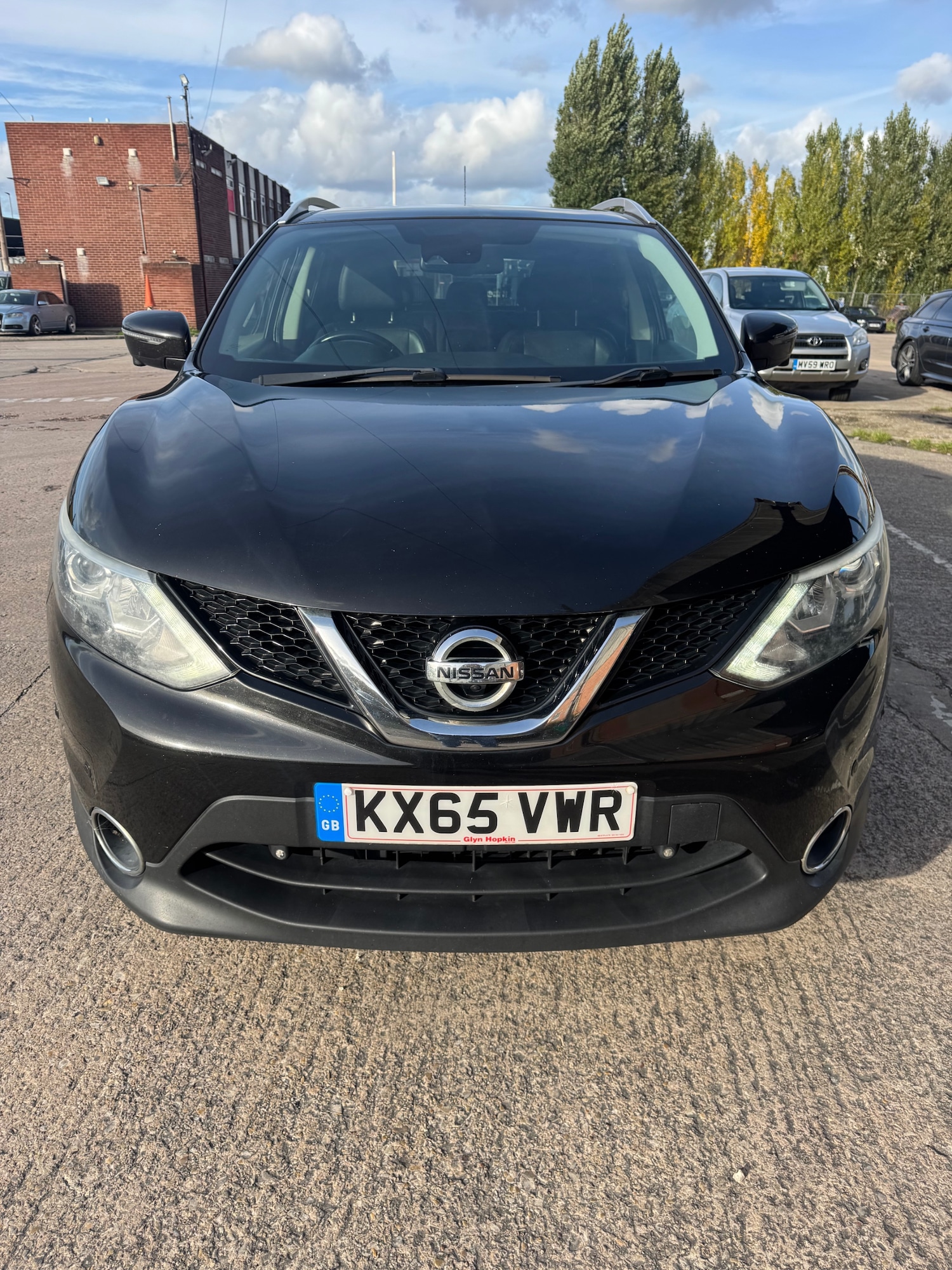 Used Nissan Qashqai 2015 for sale - 76404985: Photo 3