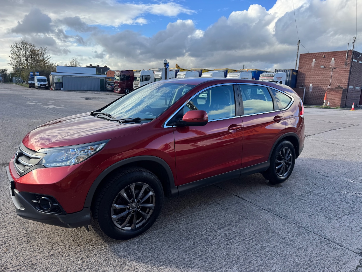 Used Honda CR-V 2014 for sale - 76437320: Photo 2