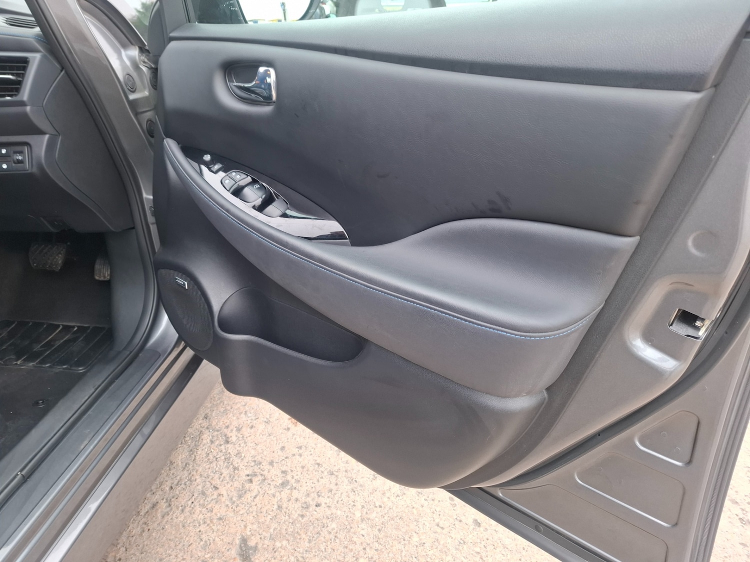 Used Nissan Leaf 2022 for sale - 77974267: Photo 14