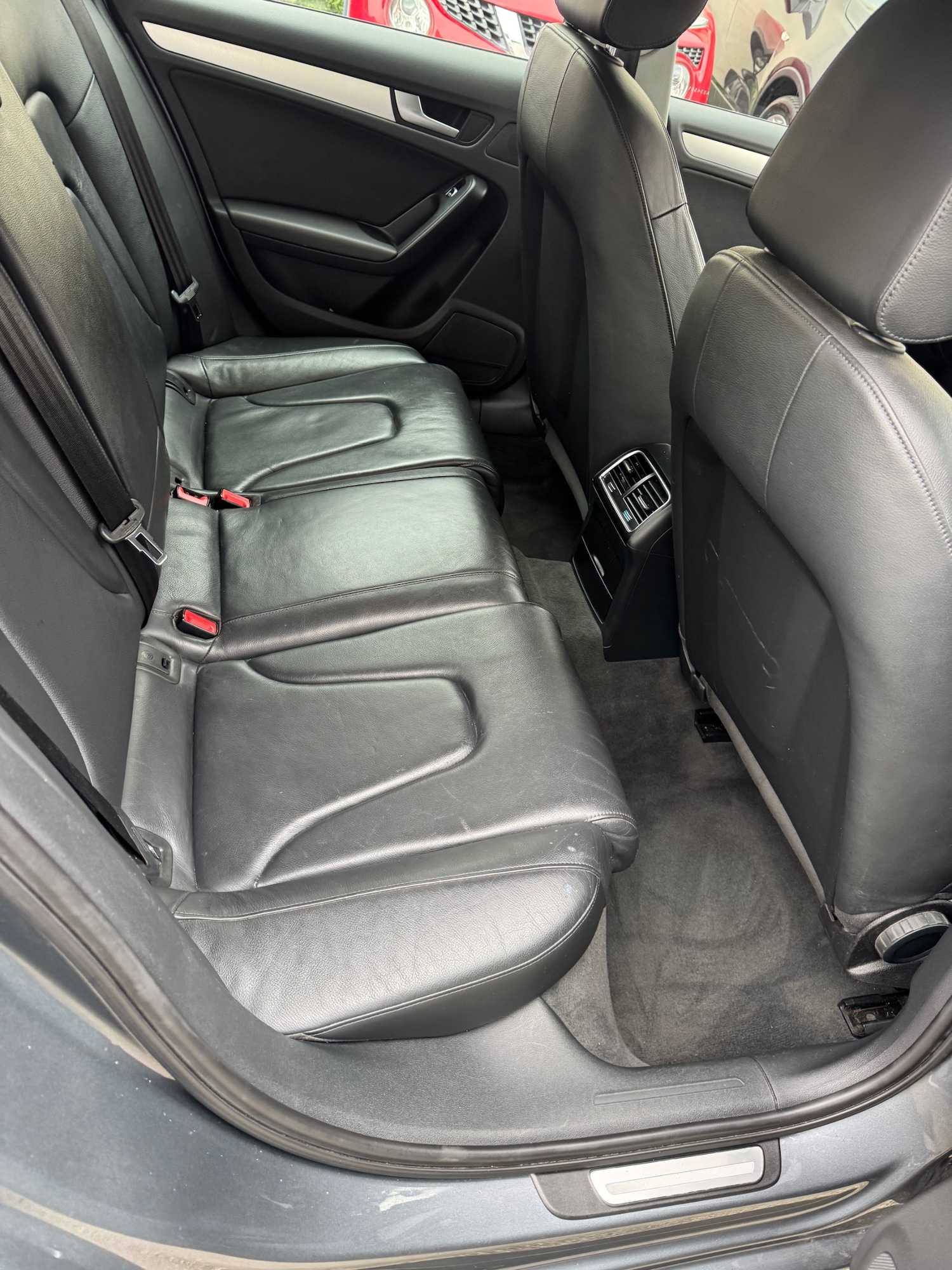 Used Audi A4 2013 for sale - 77796837: Photo 10