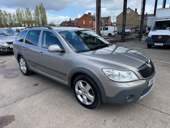 Used Skoda Octavia 2010 for sale - 78267246: Photo