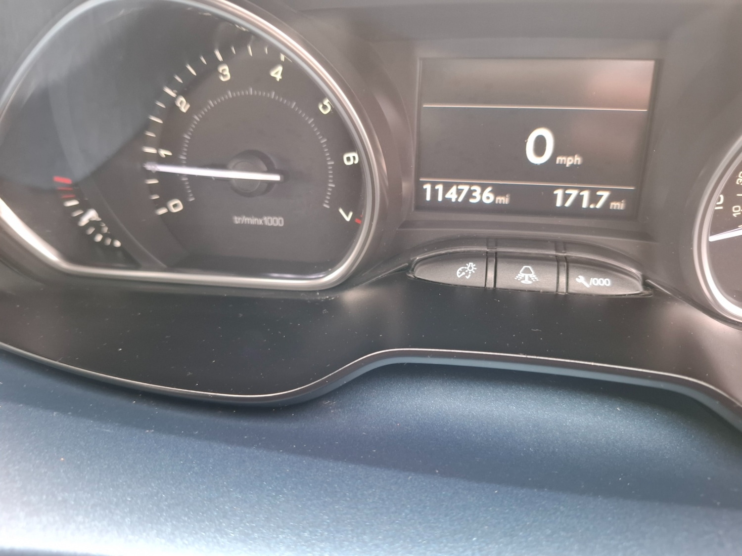 Used Peugeot 2008 2014 for sale - 76320759: Photo 10