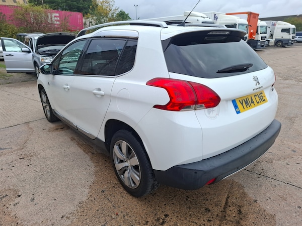 Used Peugeot 2008 2014 for sale - 76320759: Photo 6