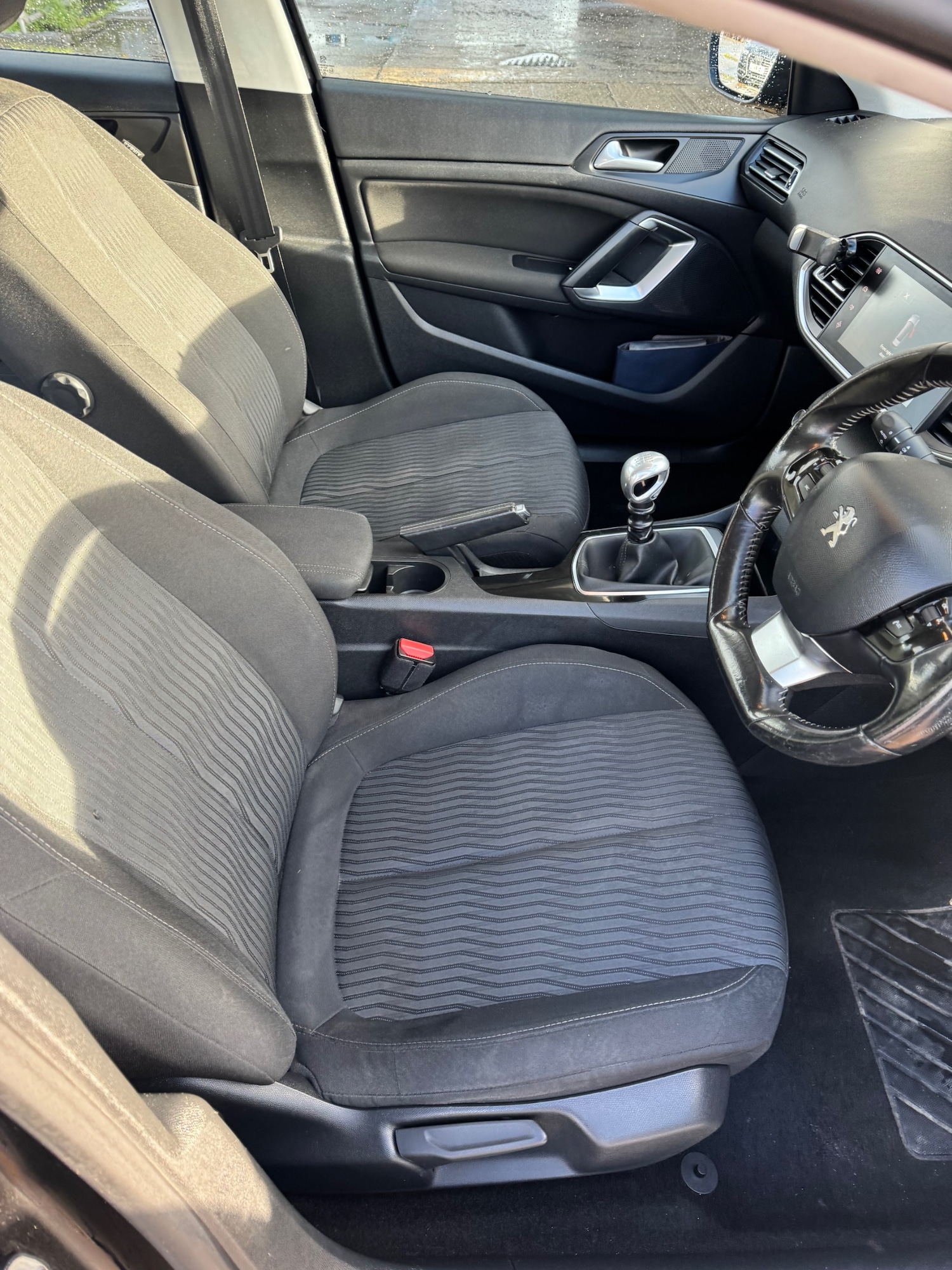 Used Peugeot 308 2016 for sale - 76684585: Photo 11