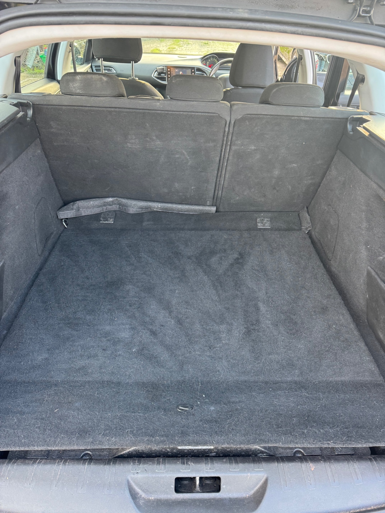 Used Peugeot 308 2016 for sale - 76684585: Photo 13