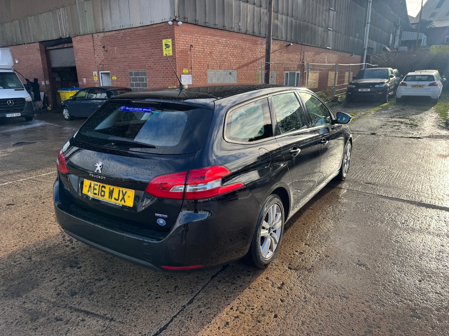 Used Peugeot 308 2016 for sale - 76684585: Photo 6
