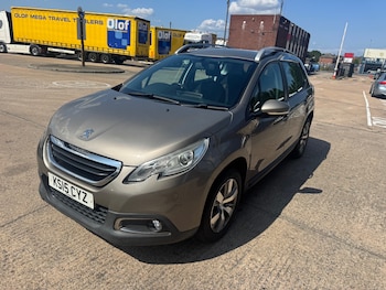 Used Peugeot 2008 2015 for sale - 75595810: Photo