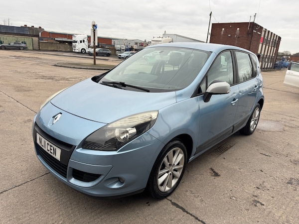 Used Renault Scenic 2011 for sale - 73723129: Photo 1