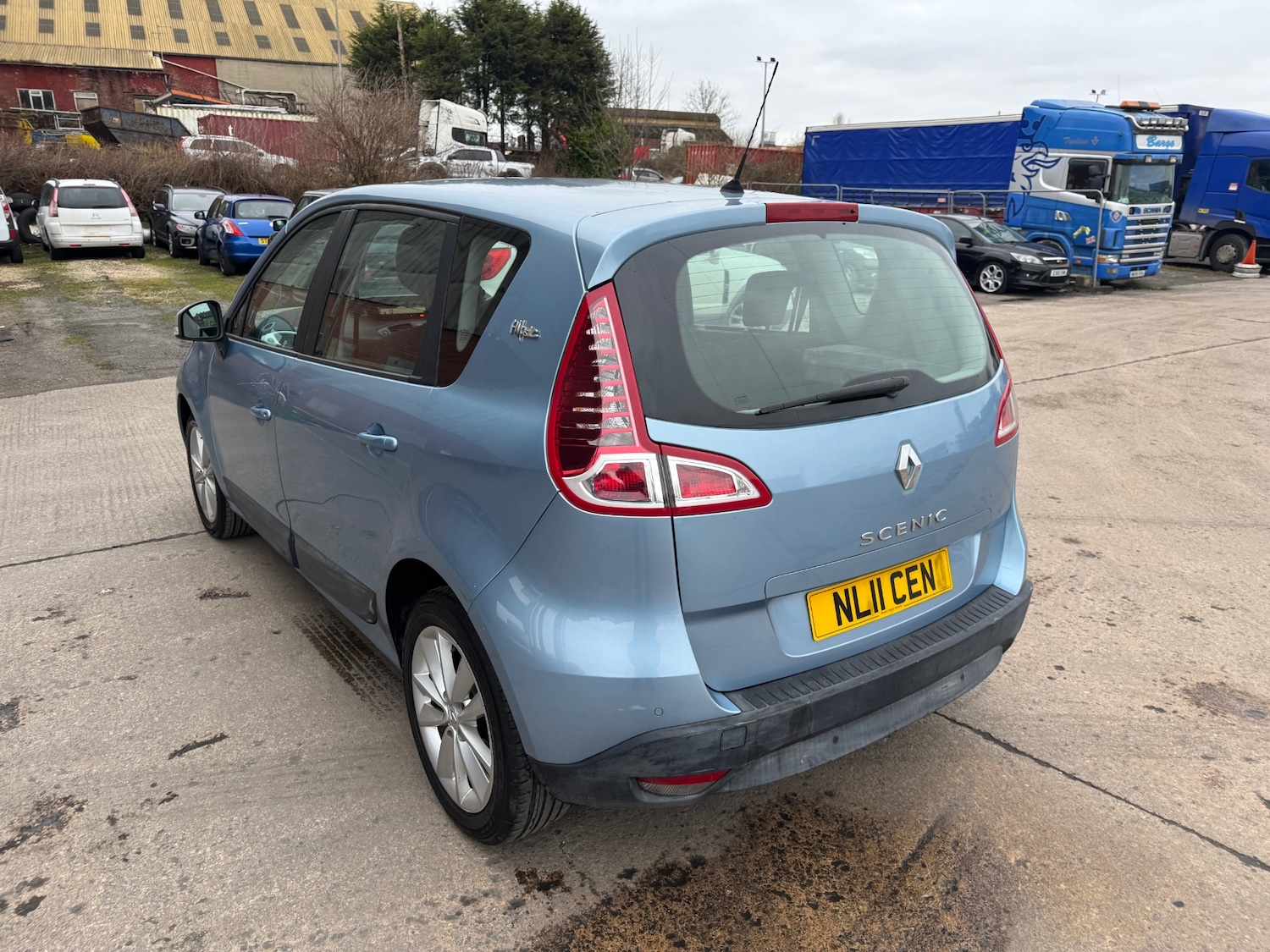 Vehicle 5