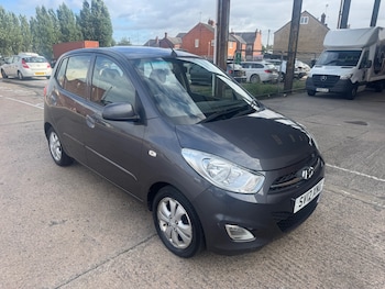 Hyundai - i10