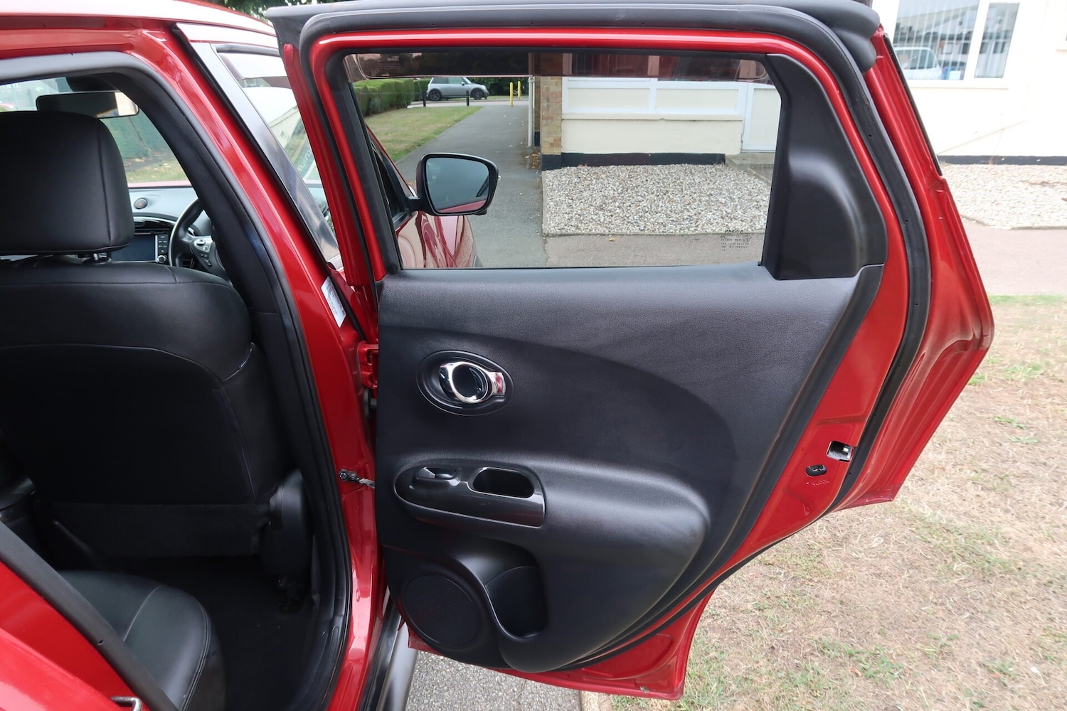 Vehicle 29