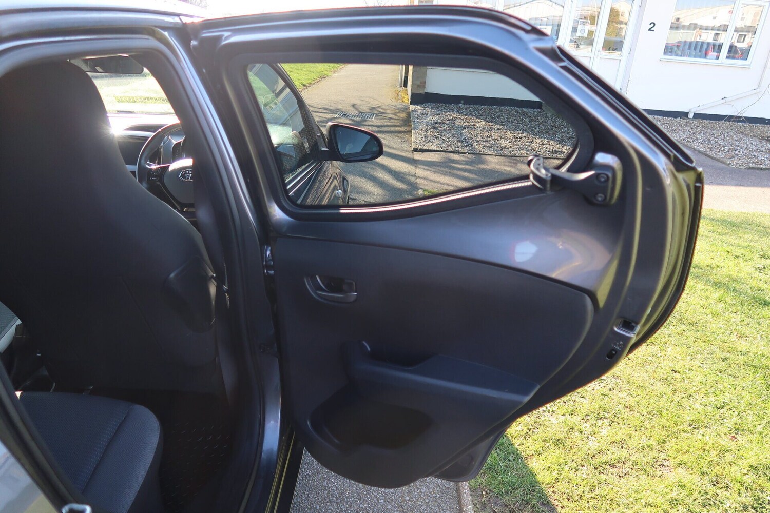 Vehicle 29