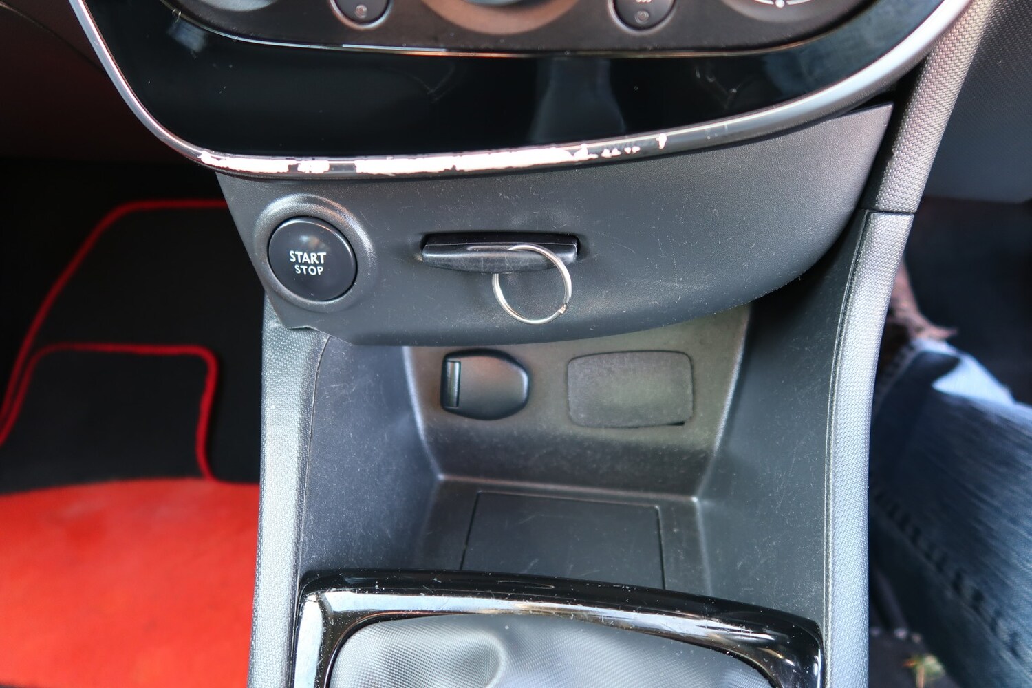 Used Renault Clio 2015 for sale - 77729576: Photo 36