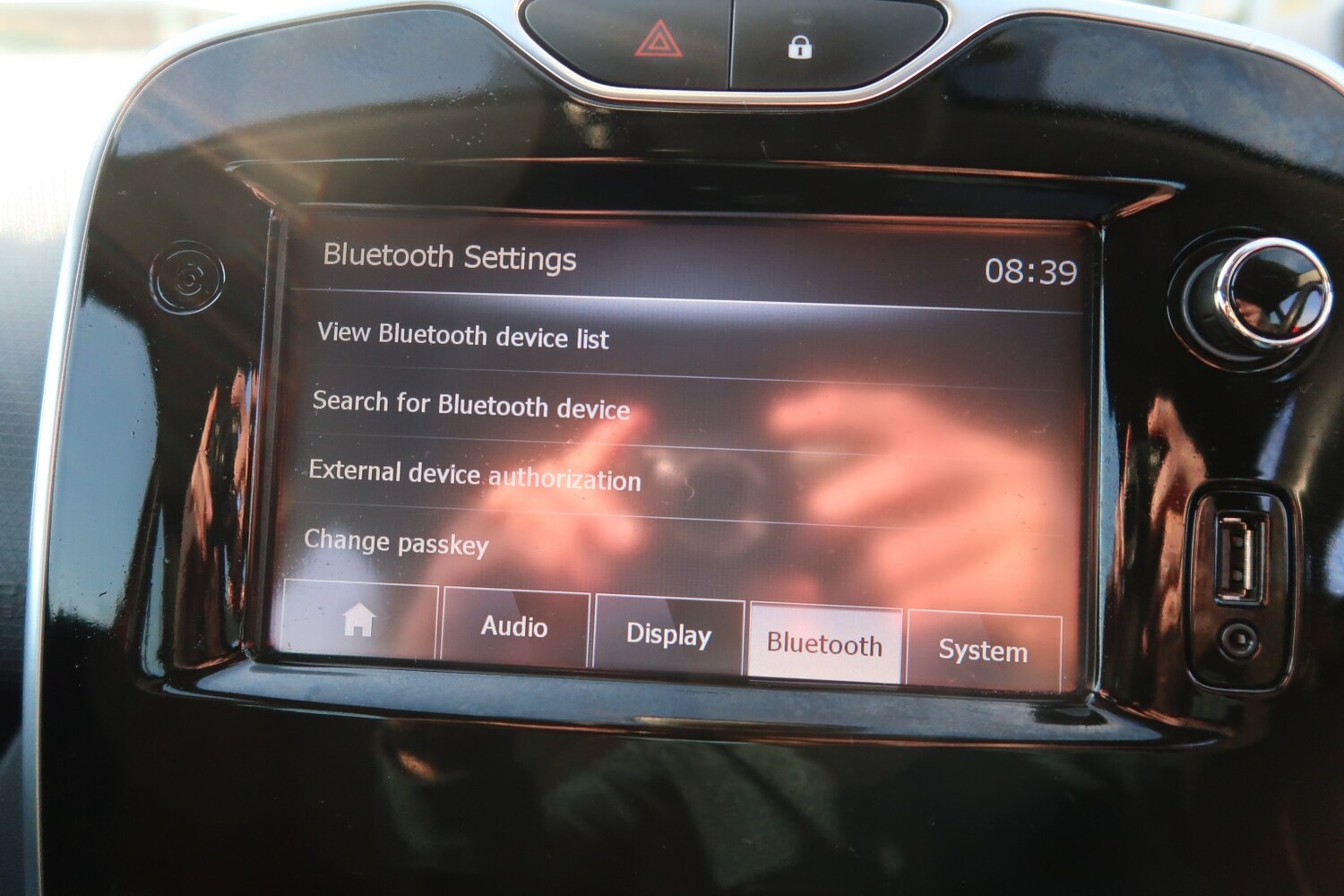 Used Renault Clio 2015 for sale - 77729576: Photo 43