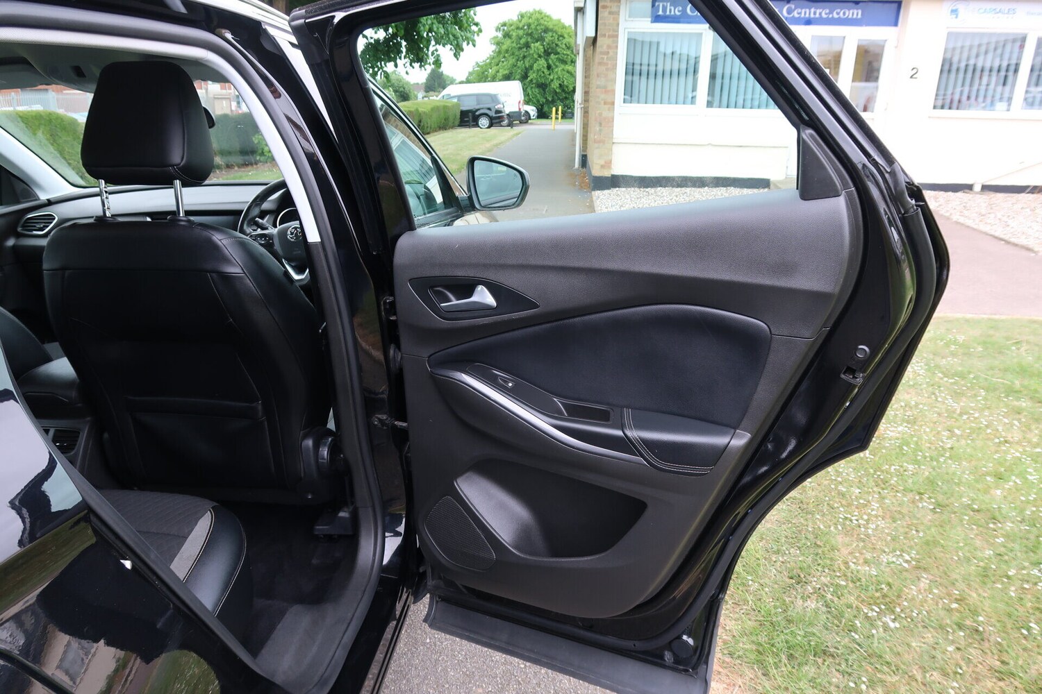Vehicle 28